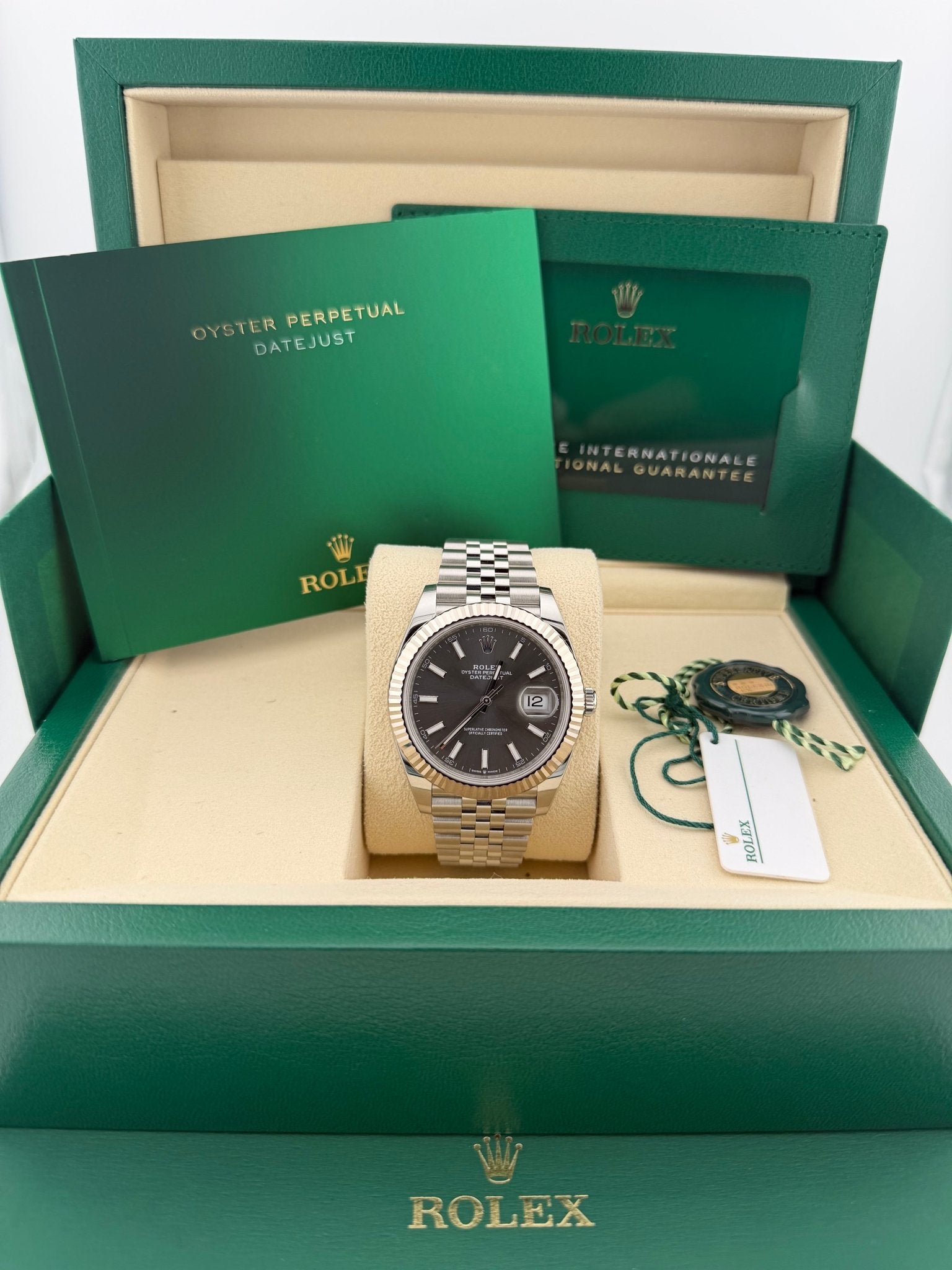 Rolex Datejust 126334 Jubilee Stainless Steel Rhodium Dial