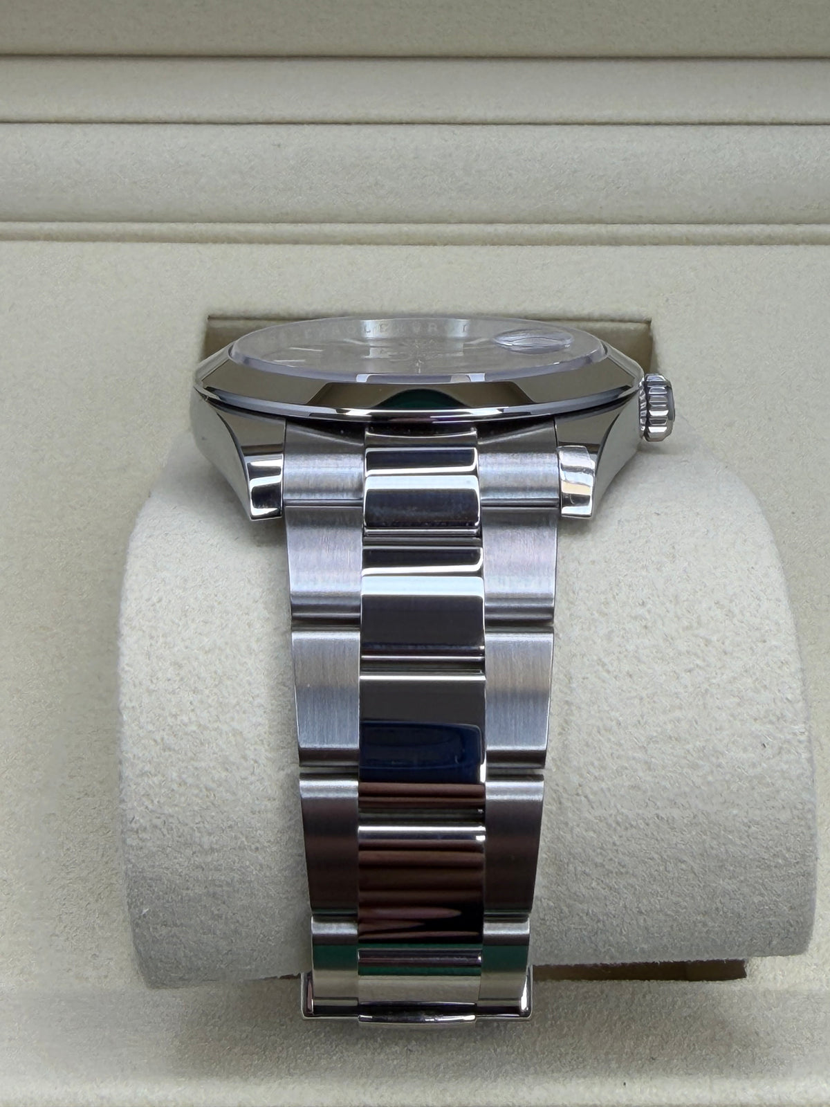 Rolex DateJust 126300 Oyster Smooth Stainless Steel Slate Dial