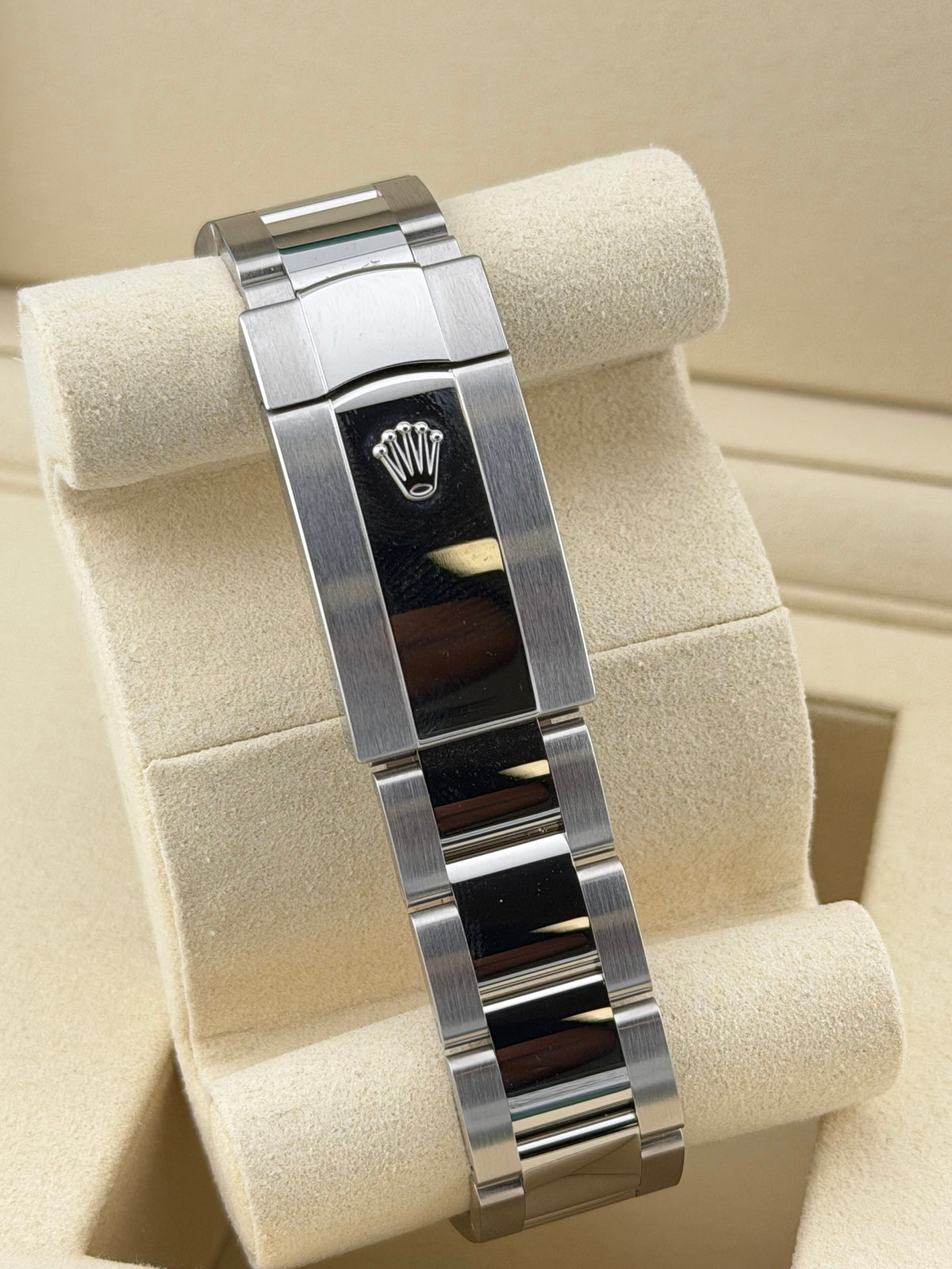 Rolex DateJust 126300 Oyster Smooth Stainless Steel Slate Dial