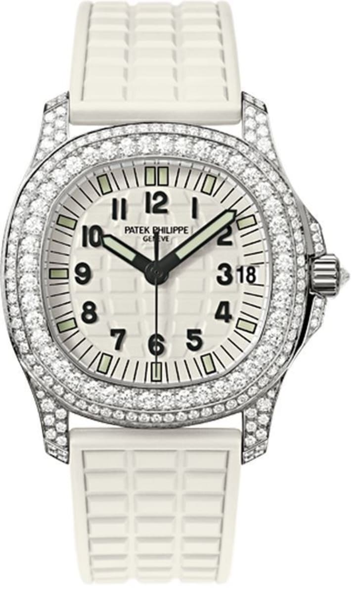Patek Philippe Aquanaut 5069G-011 Ladies White Gold Diamonds White Dial