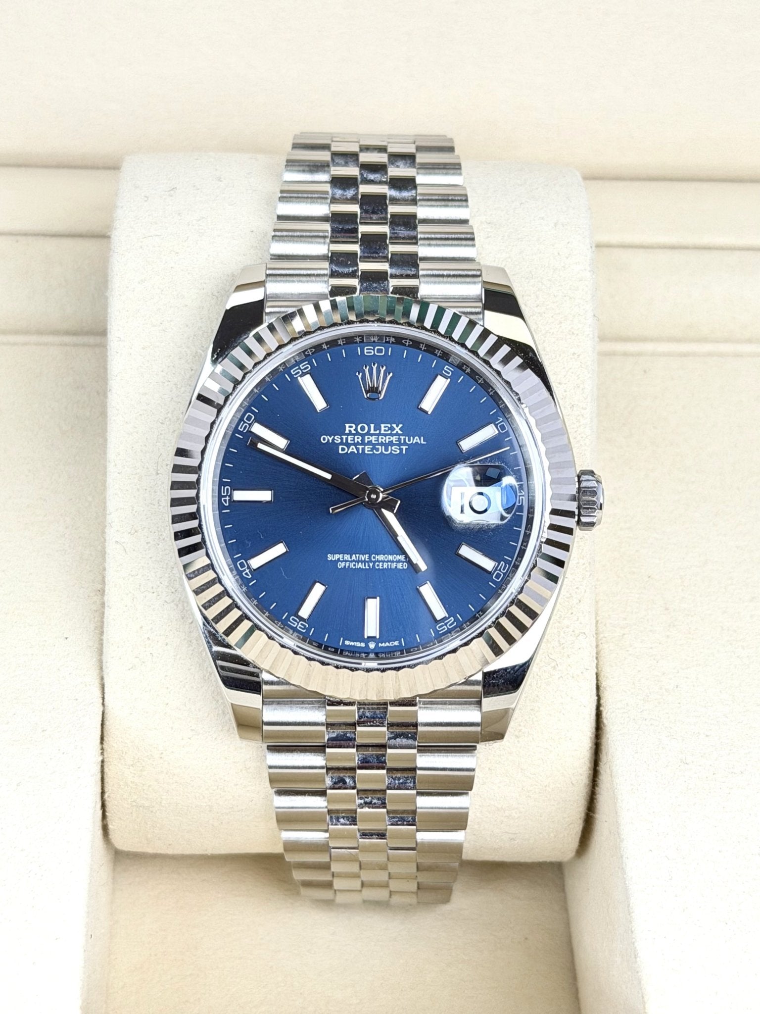 Rolex Datejust 126334 Jubilee Stainless Steel Blue Dial Secondary image