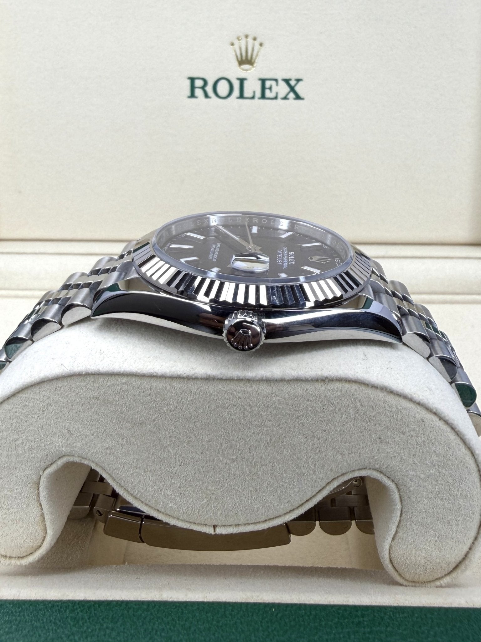 Rolex Datejust 126334 Jubilee Stainless Steel Blue Dial Fluted Bezel - ORATIME CO