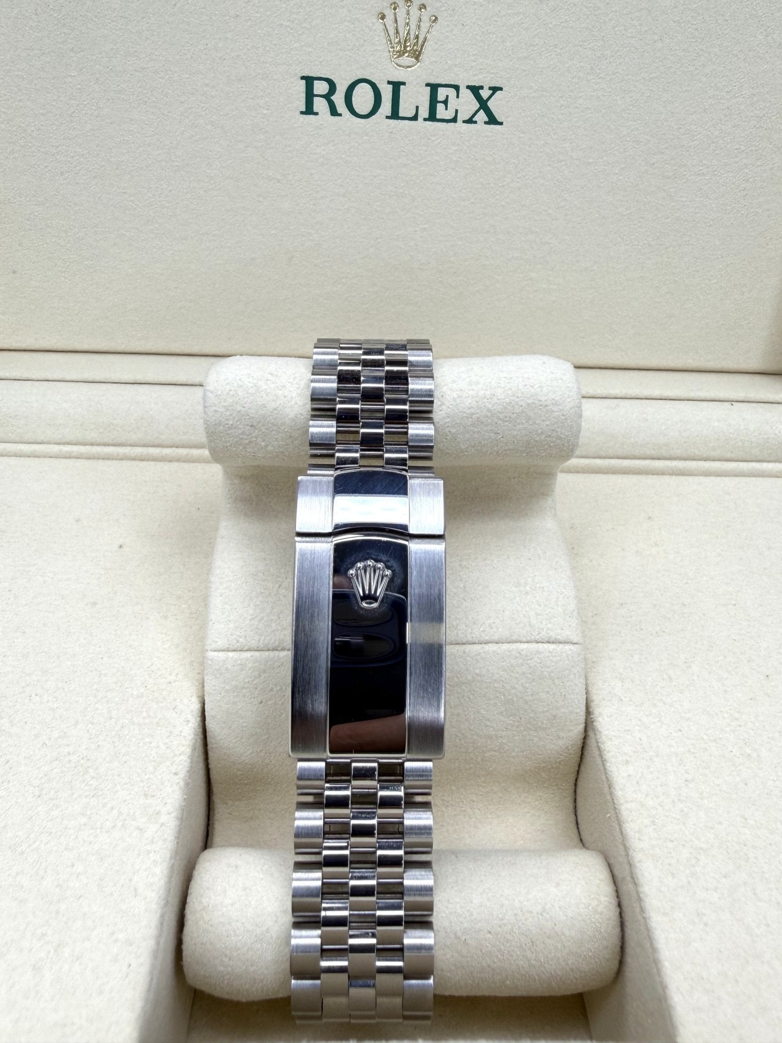 Rolex Datejust 126334 Jubilee Stainless Steel Blue Dial Fluted Bezel - ORATIME CO