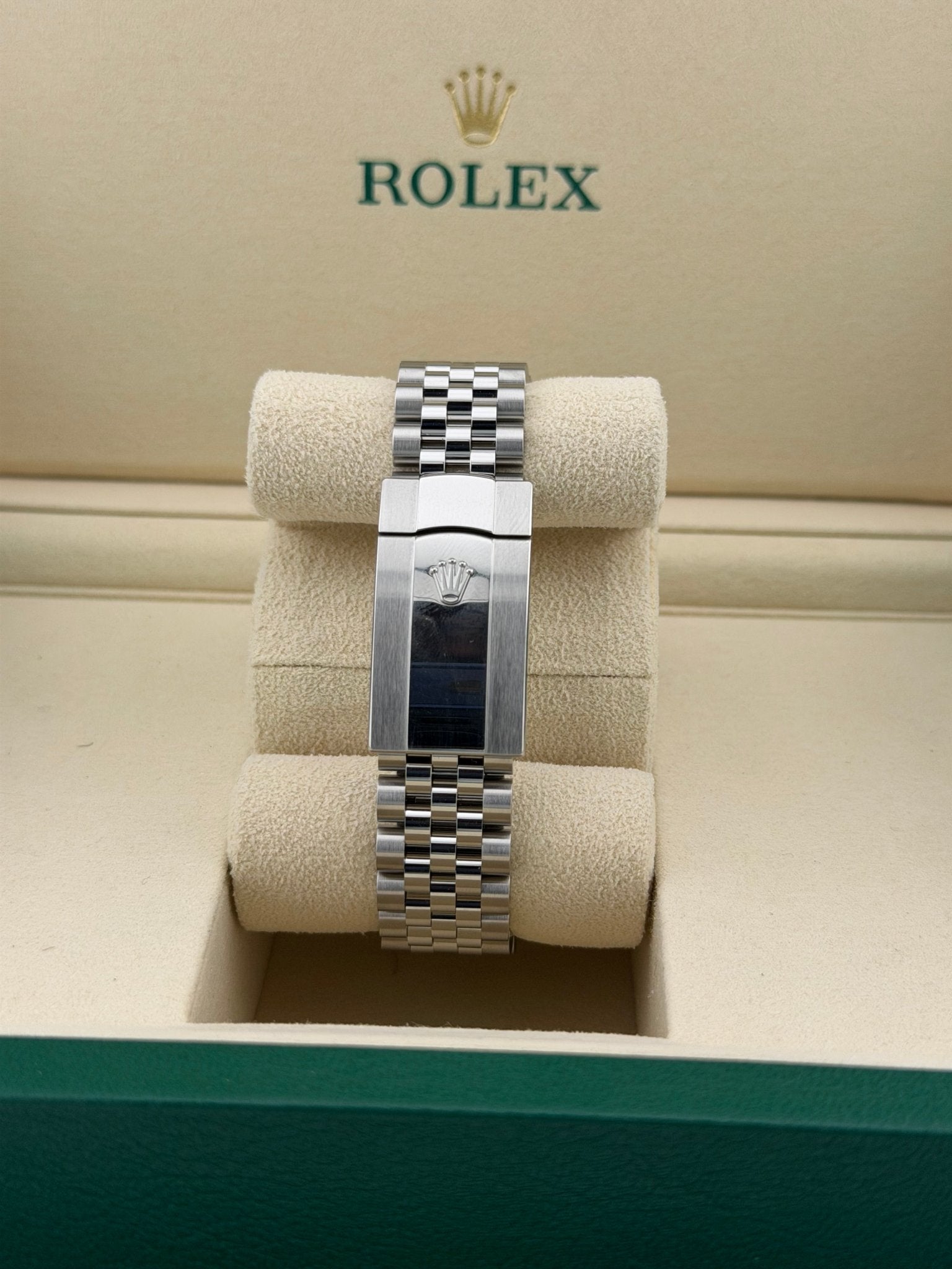 Rolex Datejust 126334 Jubilee Stainless Steel Rhodium Dial - ORATIME CO
