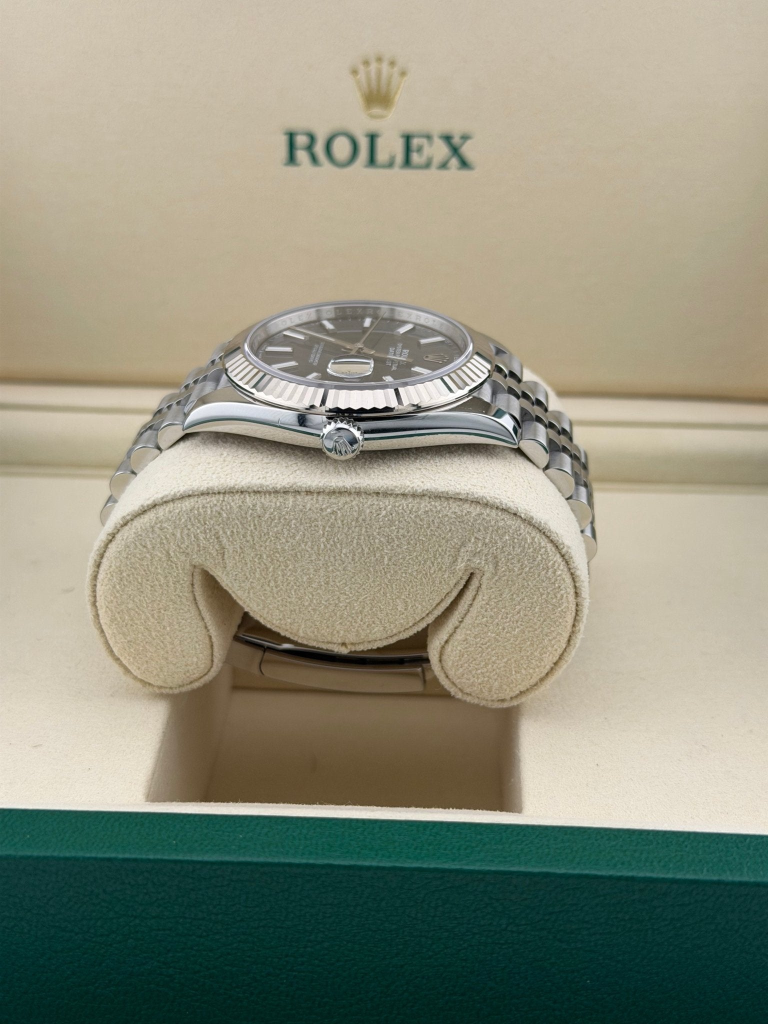 Rolex Datejust 126334 Jubilee Stainless Steel Rhodium Dial - ORATIME CO