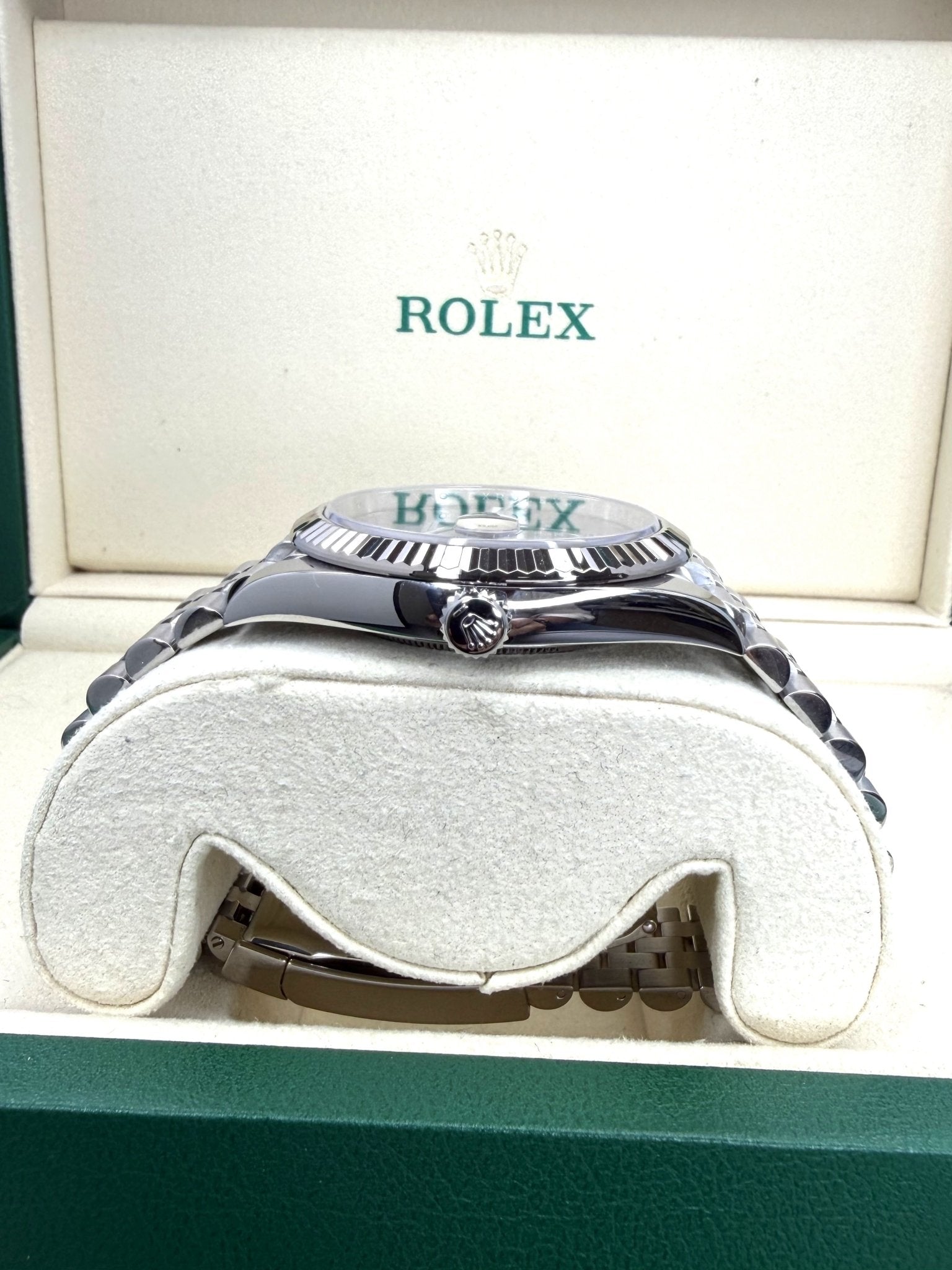 Rolex Datejust 126334 Wimbledon Dial Jubilee Fluted Bezel - ORATIME CO
